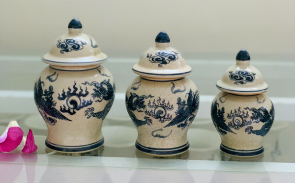 Choé Thờ - Biểu Tượng Của Sự Đầy Đủ Và Thanh Tịnh