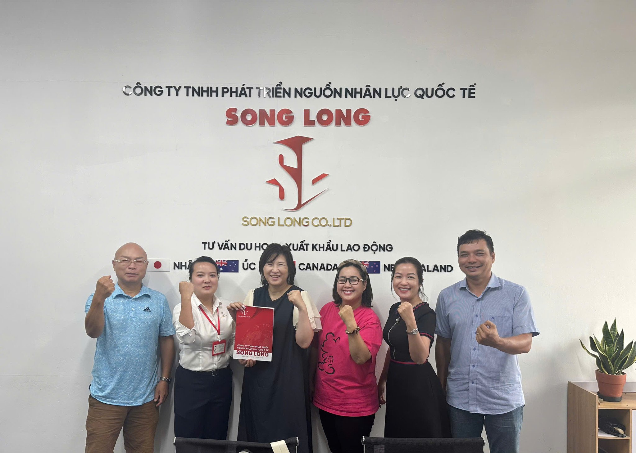 Cùng Song Long phát triển bản thân