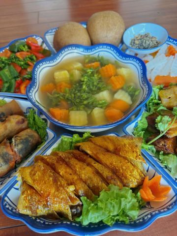 𝐆𝐎̛̣𝐈 𝐘́ 𝐂𝐀́𝐂𝐇 𝐓𝐇𝐀𝐌 𝐆𝐈𝐀 𝐂𝐀́𝐂 BUỔI TIỆC NGÀY LỄ CHO NGƯỜI ĂN CHAY DƯỠNG SINH