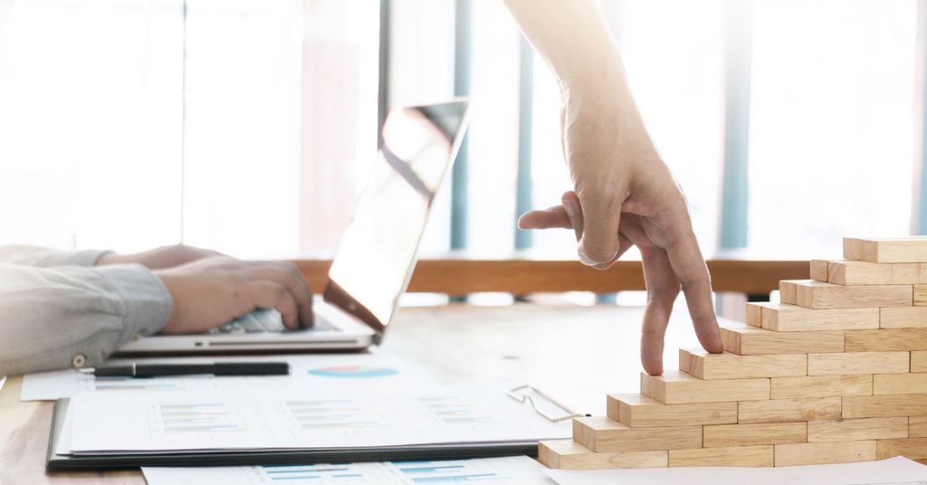 Chi phí và cơ hội sau khi học