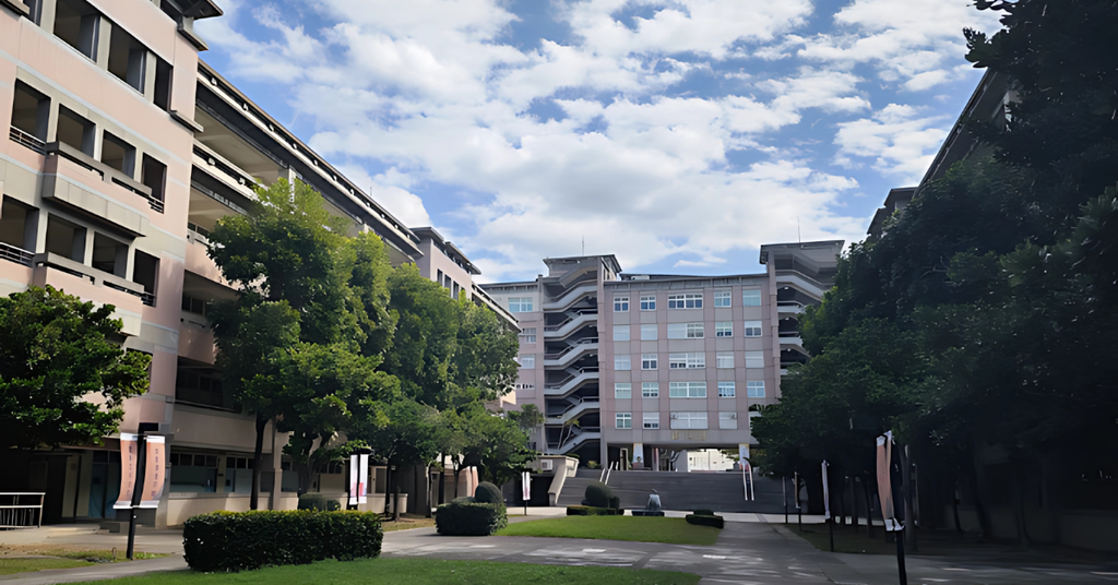 Tuyển Sinh Hệ 1+4 Kỳ mùa thu năm 2025 Đại Học KHCN Tu Bình