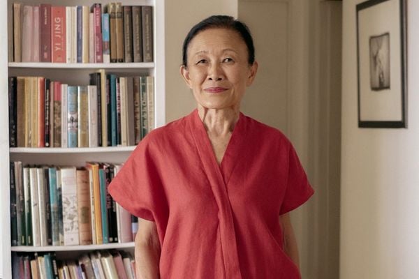 Bà Đặng Ngọc Ánh: Sống chậm để Ngẫm, buông bỏ để Nhẹ Nhàng.