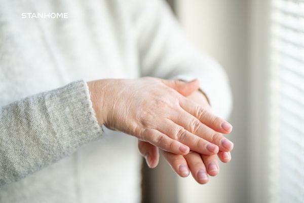 Chăm sóc da khô nhạy cảm ngừa dị ứng mùa hanh khô