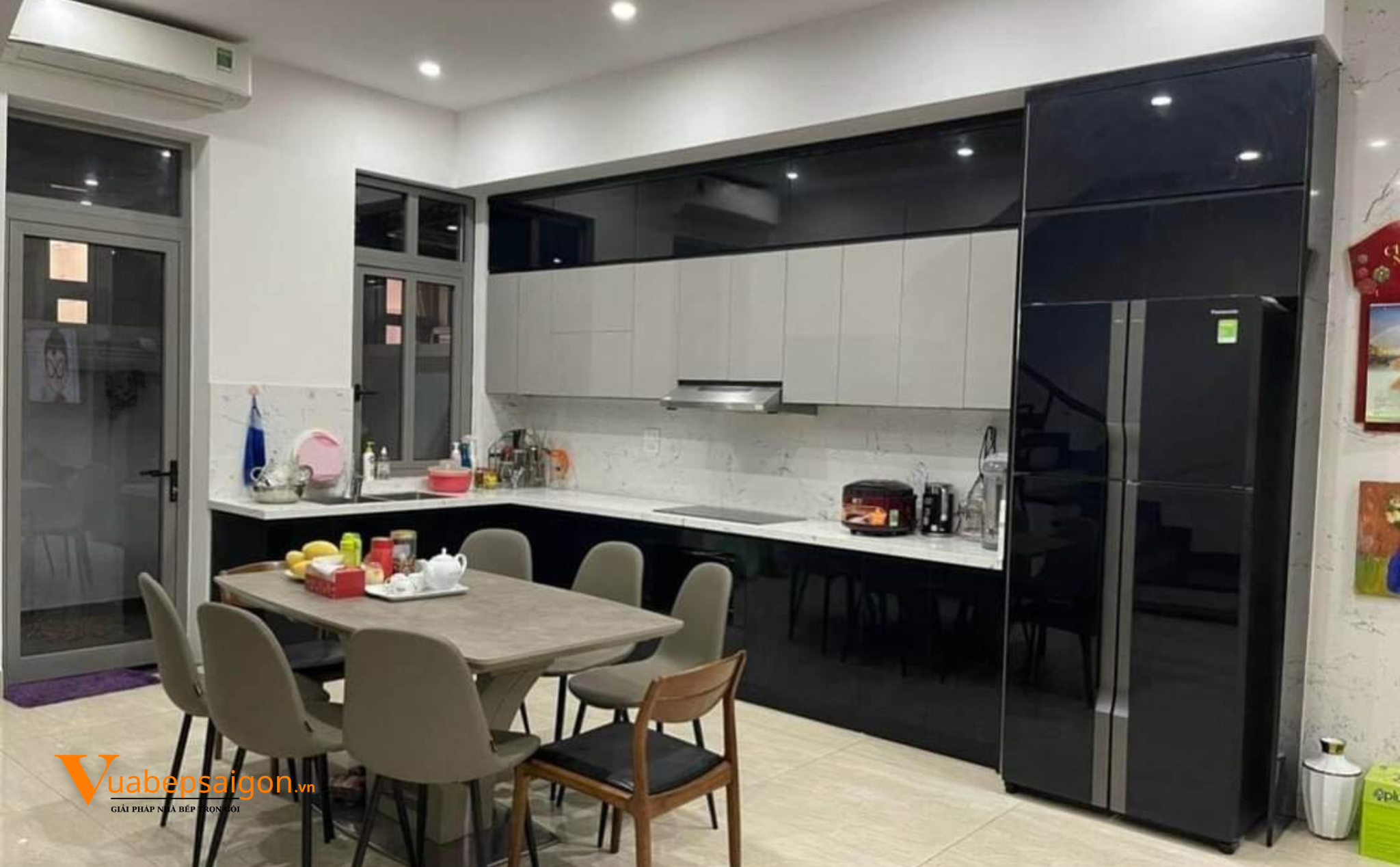 Ưu Nhược Điểm Của Tủ Bếp Nhựa Đặc – Giải Pháp Tối Ưu Cho Không Gian Bếp Hiện Đại