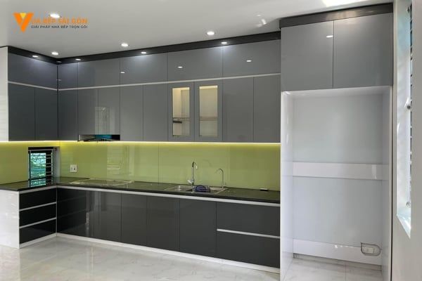 tủ bếp nhựa đặc