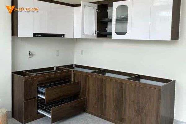 tủ bếp nhựa