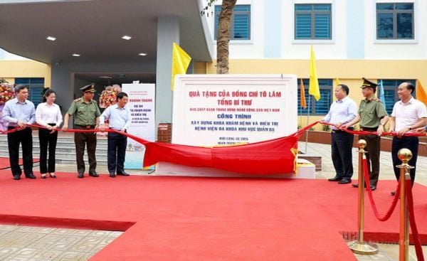 KHÁNH THÀNH KHOA KHÁM BỆNH VÀ ĐIỀU TRỊ - BỆNH VIỆN ĐA KHOA KHU VỰC QUẢNG BẠ