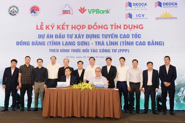 Ký kết hợp đồng tín dụng trị giá 2.300 tỷ đồng cho cao tốc Đồng Đăng - Trà Lĩnh