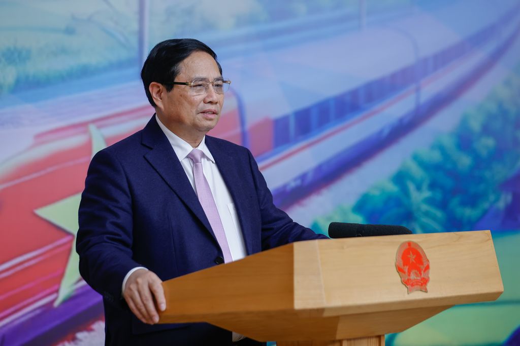 Thủ tướng: Thần tốc, đột phá hơn nữa để thông tuyến cao tốc từ Cao Bằng tới Cà Mau trong năm 2025