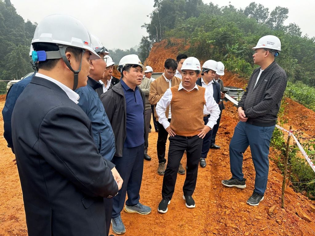 CHỦ TỊCH TẬP ĐOÀN 568 THỊ SÁT DỰ ÁN CAO TỐC ĐỒNG ĐĂNG – TRÀ LĨNH: TRUYỀN LỬA ĐỂ VỀ ĐÍCH 2025