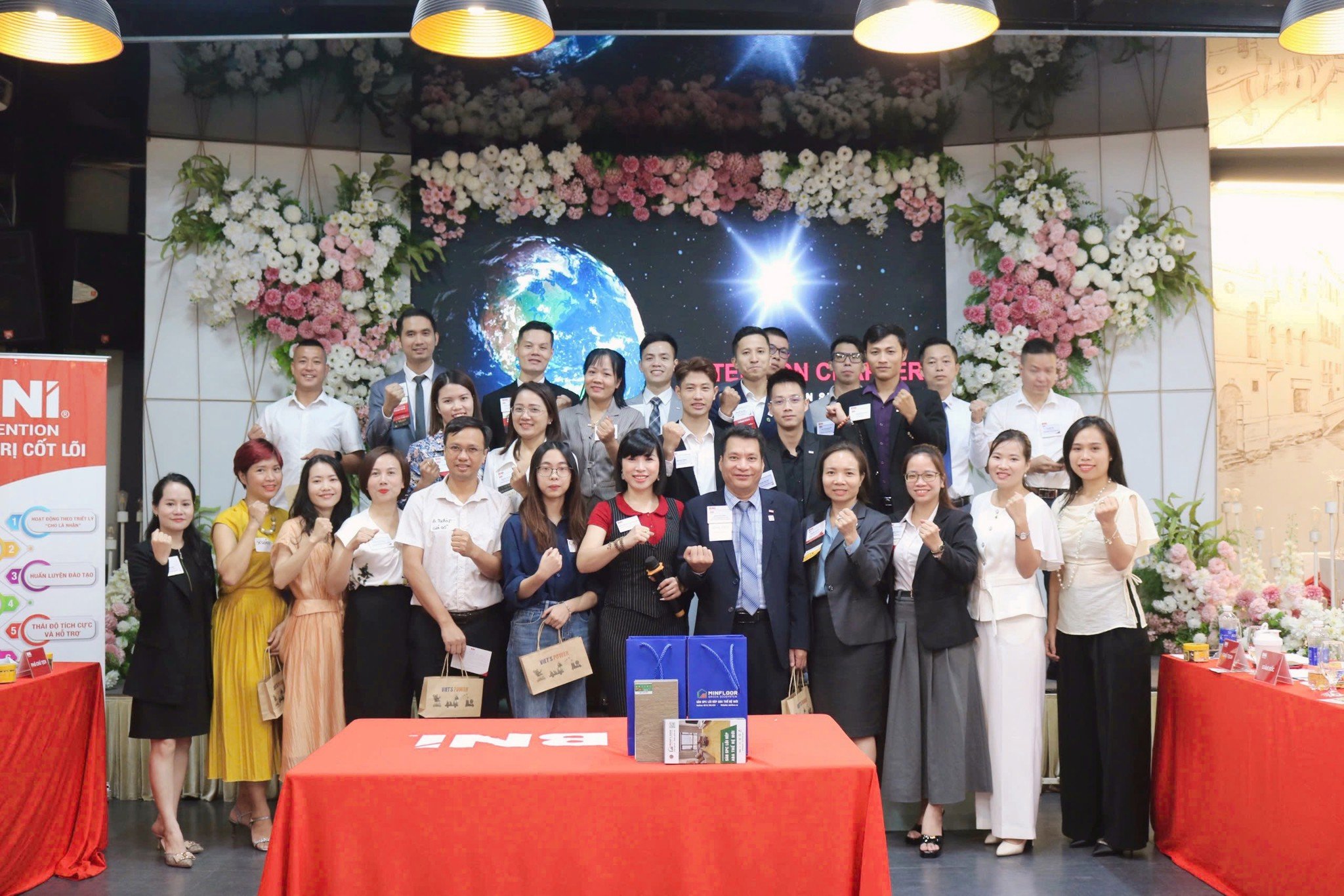Kinh Doanh Hiệu Quả & Làm Chủ Tài Chính Cá Nhân Cùng Ngô Văn Thắng: Chìa Khóa Phá Thành Công!