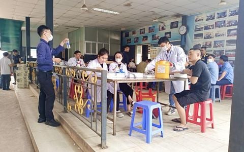 CÔNG TY CP CƠ KHÍ XÂY DỰNG THÁP KIM TỔ CHỨC KHÁM SỨC KHOẺ ĐỊNH KỲ HẰNG NĂM CHO CBCNV