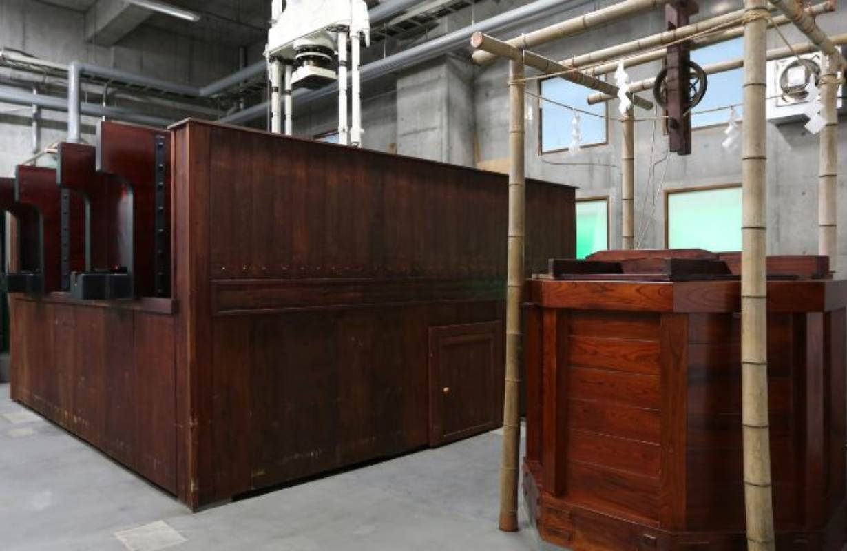 Daishichi và sự phục hồi kỹ thuật ủ sake truyền thống trong thùng gỗ