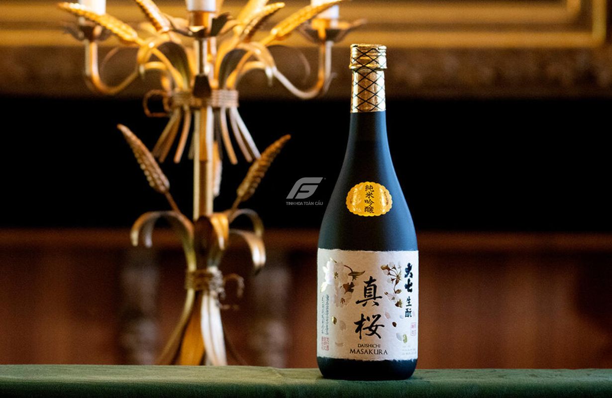 Tại sao đóng chai là bước quyết định trong bảo quản Sake Daishichi?