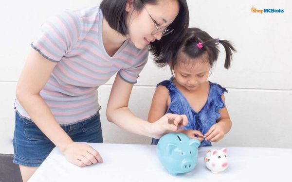 Tư duy tài chính cho trẻ: Dạy con biết tiêu tiền thông minh từ nhỏ