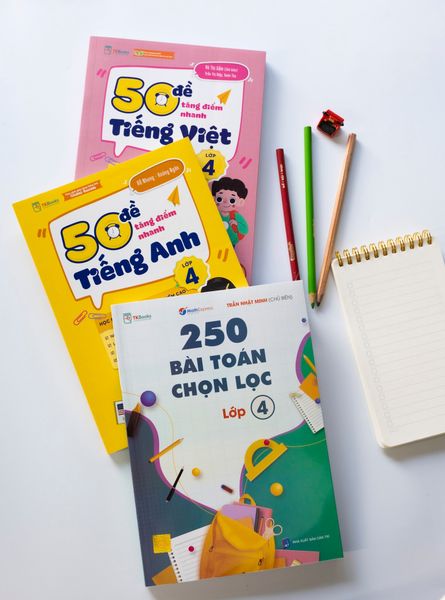 Bộ sách Ôn tập và luyện đề Toán – Tiếng Việt – Tiếng Anh lớp 4