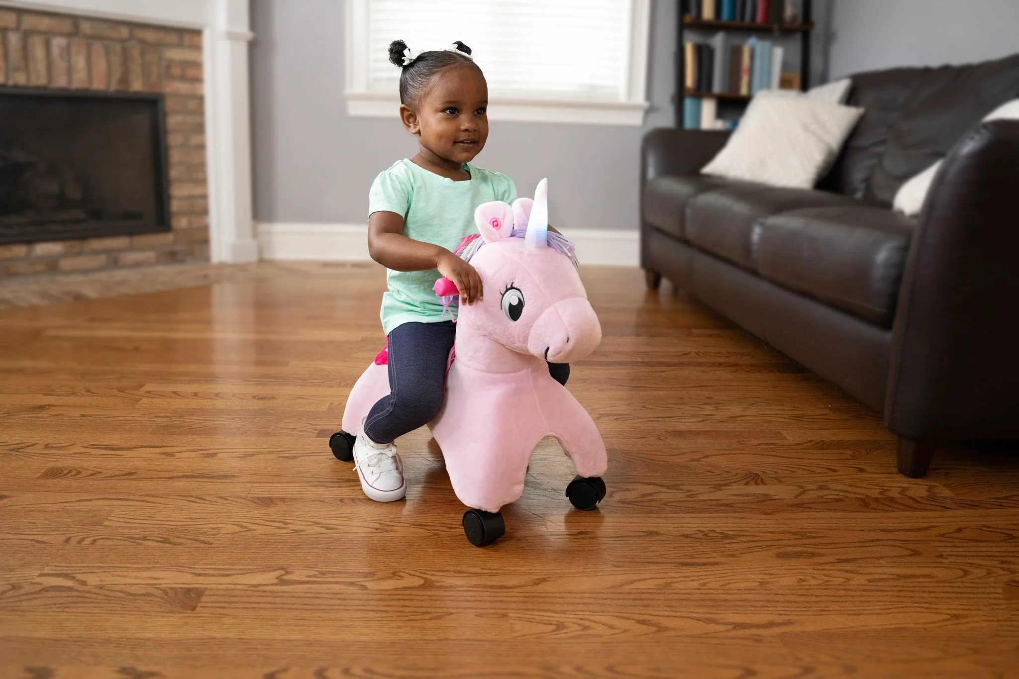 3 Gợi Ý Quà Tặng Đón Bé Yêu