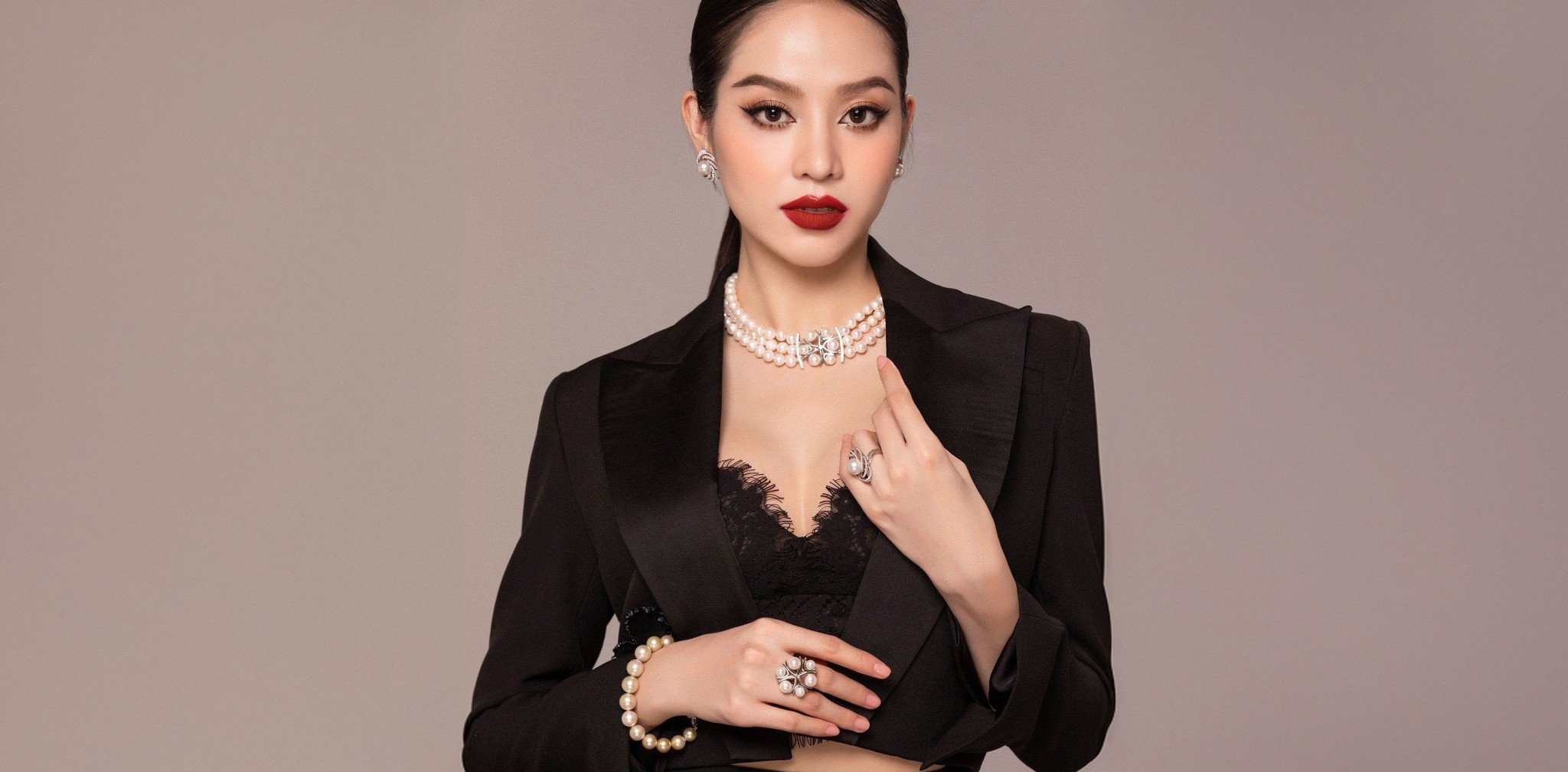 15 Mẫu phụ kiện trang sức nữ mà các chị em không thể thiếu