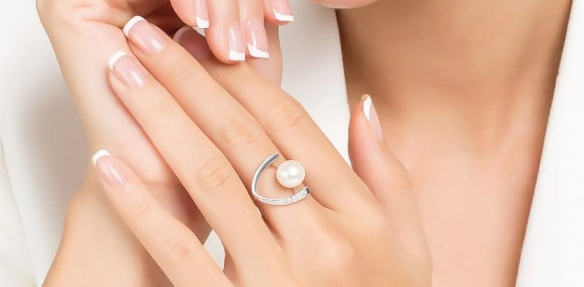 Mệnh Kim đeo nhẫn ngón nào hợp phong thủy, gia tăng vận khí?