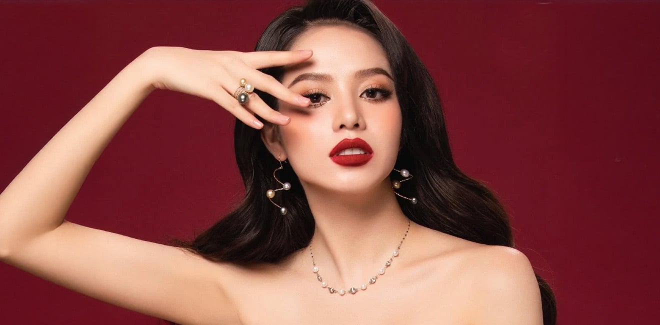 Mệnh Mộc đeo nhẫn ngón nào đổi vận, mọi việc hanh thông?