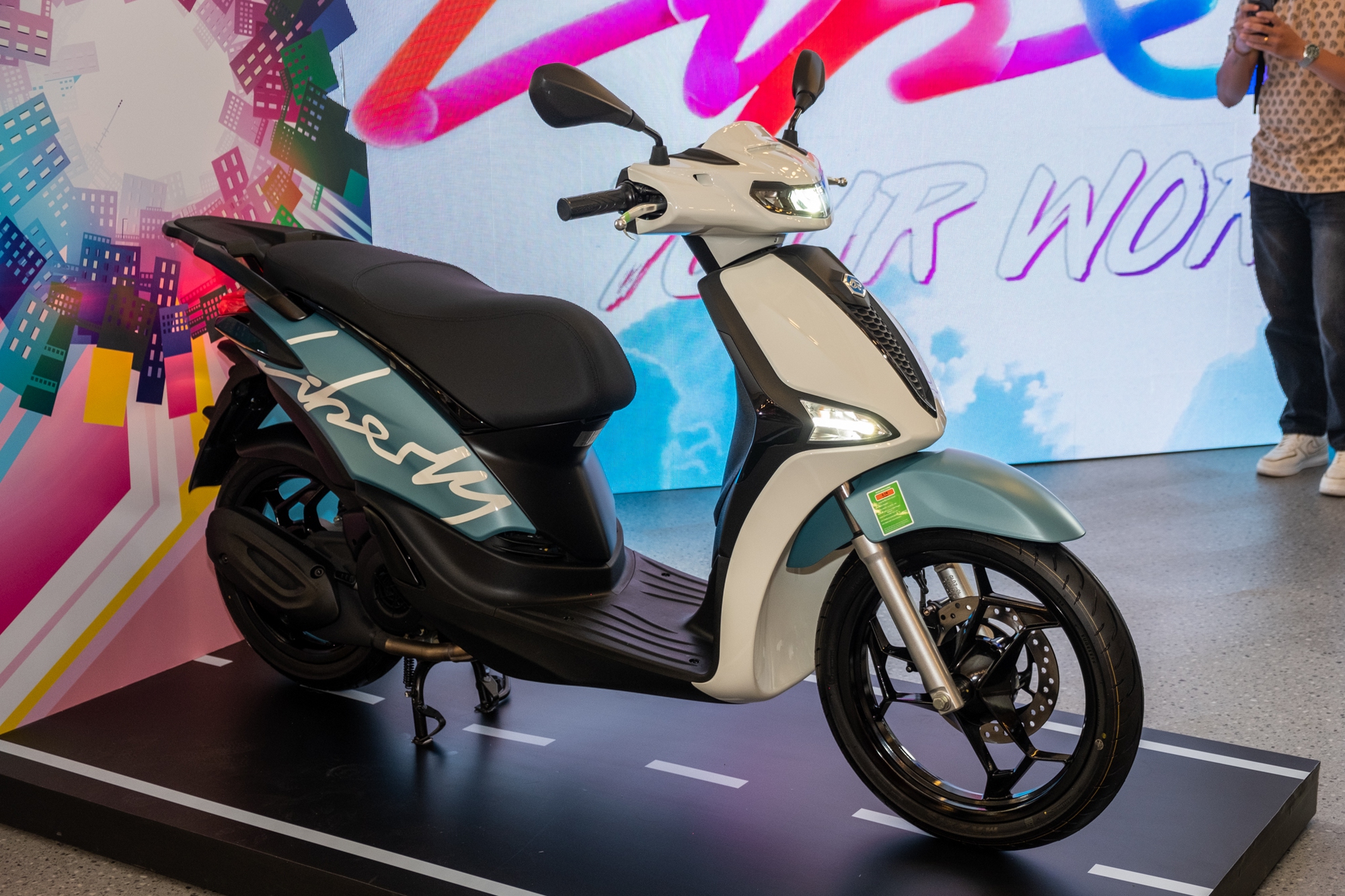 Ra mắt Vespa Primavera và Sprint 2025: Đẳng cấp thiết kế và cảm giác lái tuyệt vời