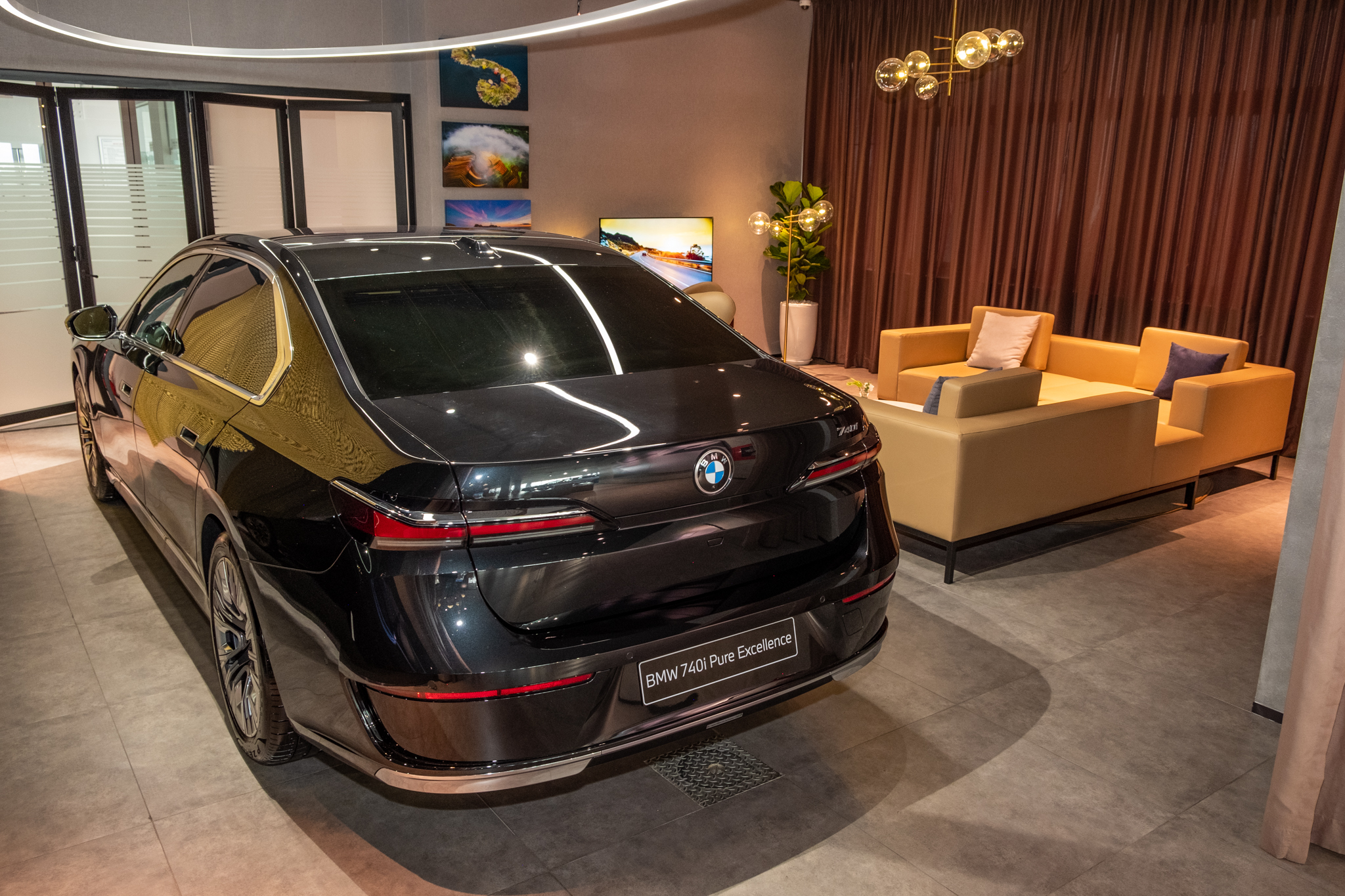 Khởi Công Tổ Hợp Showroom BMW-MINI Retail.Next Tại Biên Hòa: Bước Tiến Mới Của THACO AUTO Và BMW