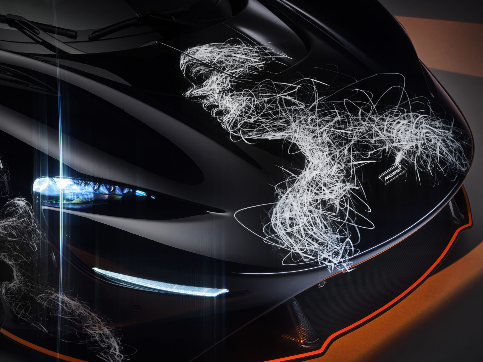 Doanh Nhân Minh Nhựa Rinh Siêu Xe McLaren Elva Độc Nhất Việt Nam