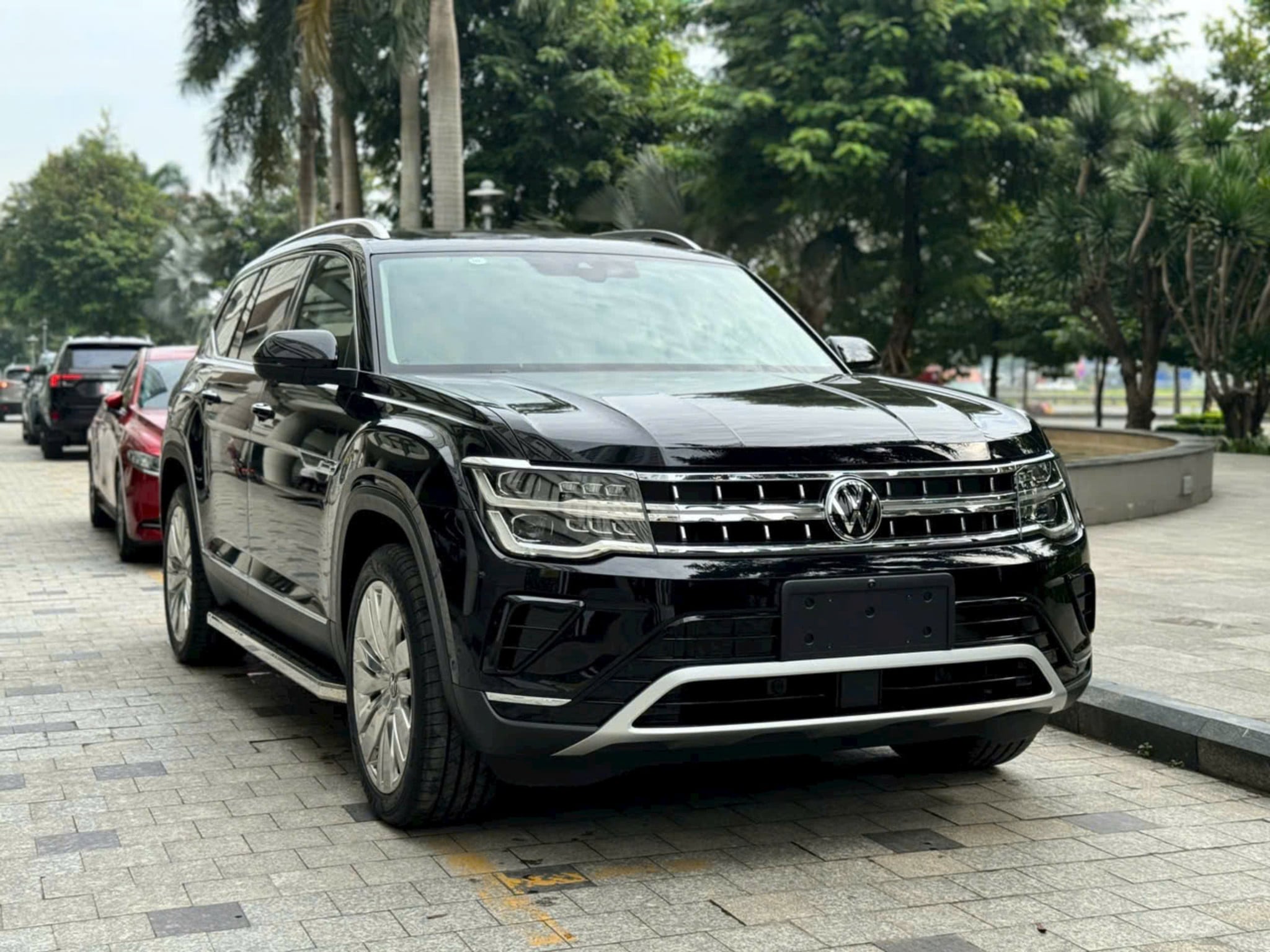 Volkswagen Mở Rộng Dải Sản Phẩm Tại Việt Nam Với Hai Phiên Bản Mới Của Touareg