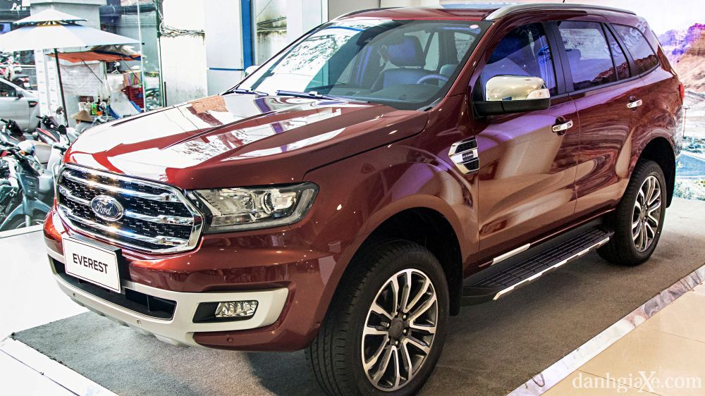 Doanh số SUV 7 chỗ tại Việt Nam tăng mạnh trong tháng 3.2025