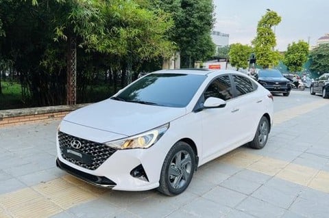 Hyundai Accent Giảm Giá Kỉ Lục Tại Đại Lý Hà Nội