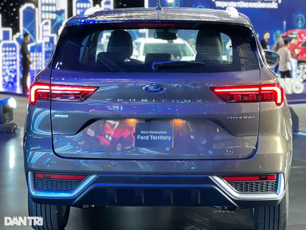 Ford Việt Nam Triệu Hồi 6 Chiếc Crossover Territory Vì Lỗi Phần Mềm Động Cơ