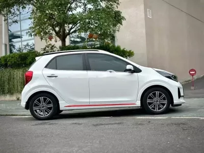 Xu hướng 'điện hóa' xe máy tại Việt Nam: Cơ hội và thách thức