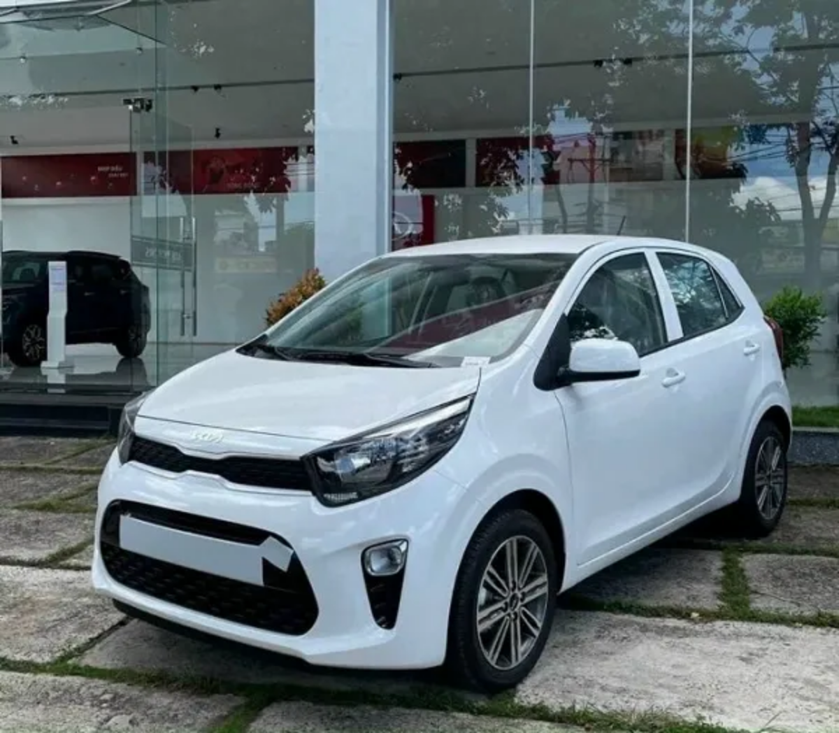 Thị Trường Xe Gia Đình Cỡ Nhỏ Tăng Trưởng Nóng Tại Việt Nam: Mitsubishi Xpander Lãnh Đạo