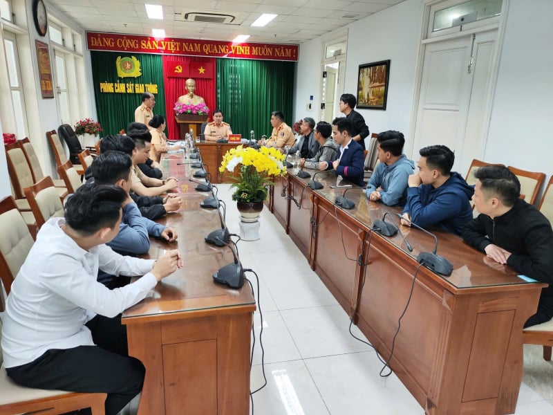 Tình Trạng Vi Phạm Giao Thông Tại TP HCM: Khó Khăn Trong Công Tác Quản Lý