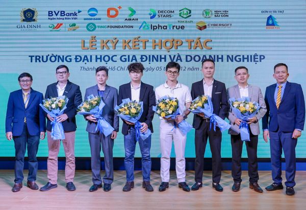 ABAII Unitour 18 cùng sinh viên “bắt sóng” công nghệ tương lai