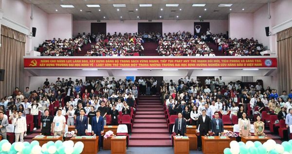 ABAII Unitour trường Đại học Kinh tế – Luật: Blockchain và AI là tấm vé nghề nghiệp quốc tế cho sinh viên và giới trẻ