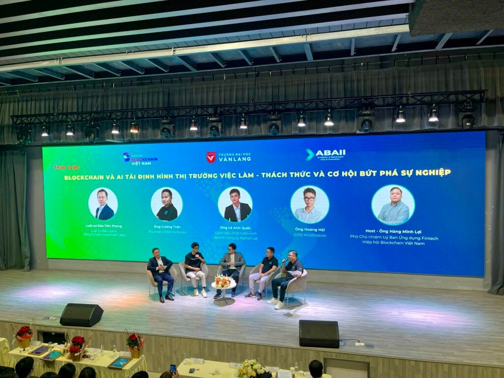 ABAII Unitour Đại học Văn Lang: Blockchain và AI mở cánh của mới cho thị trường việc làm tương lai