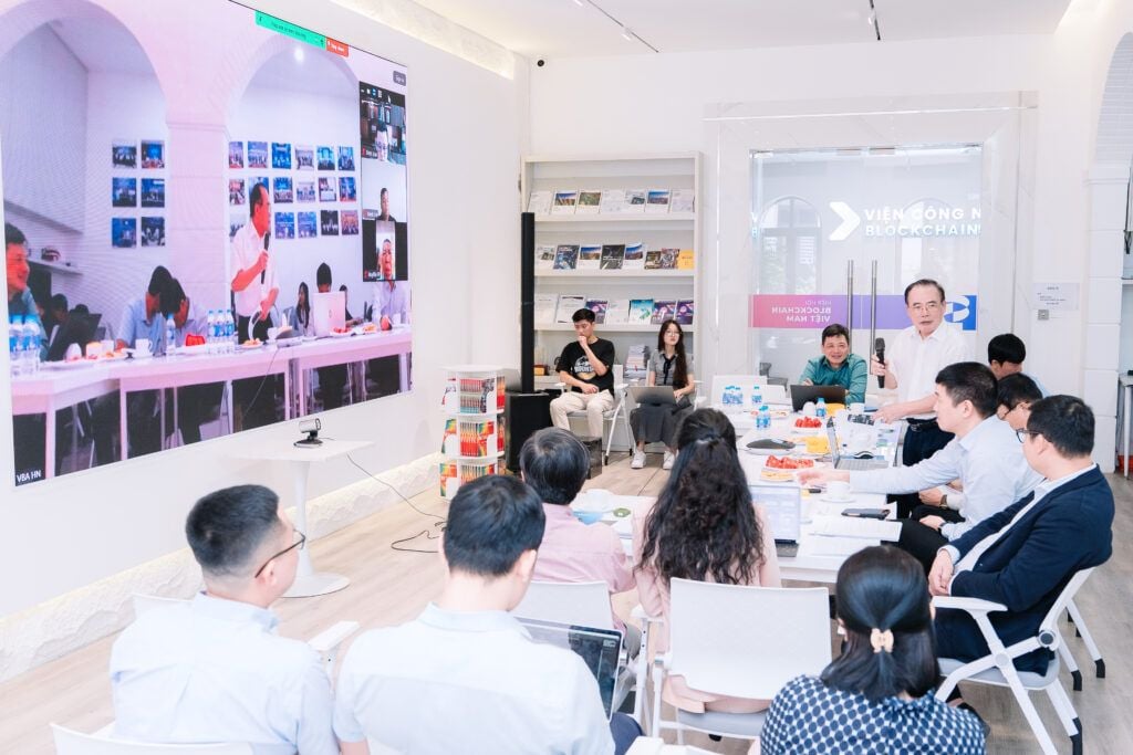 Phổ cập Blockchain và AI: Chìa khóa nhân sự chất lượng cao dẫn dắt nền kinh tế 4.0