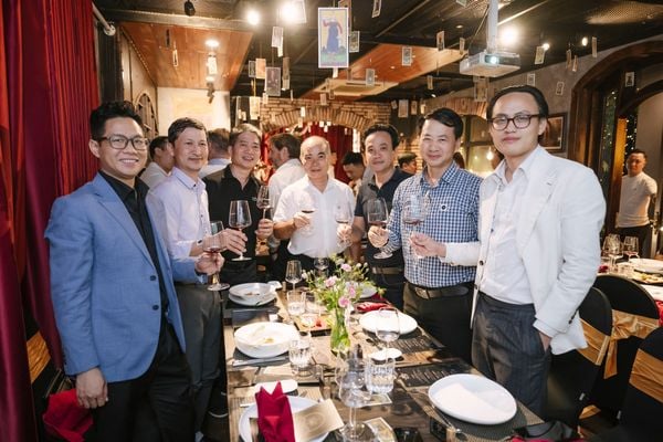 nhahangjoyplusphongketnoi