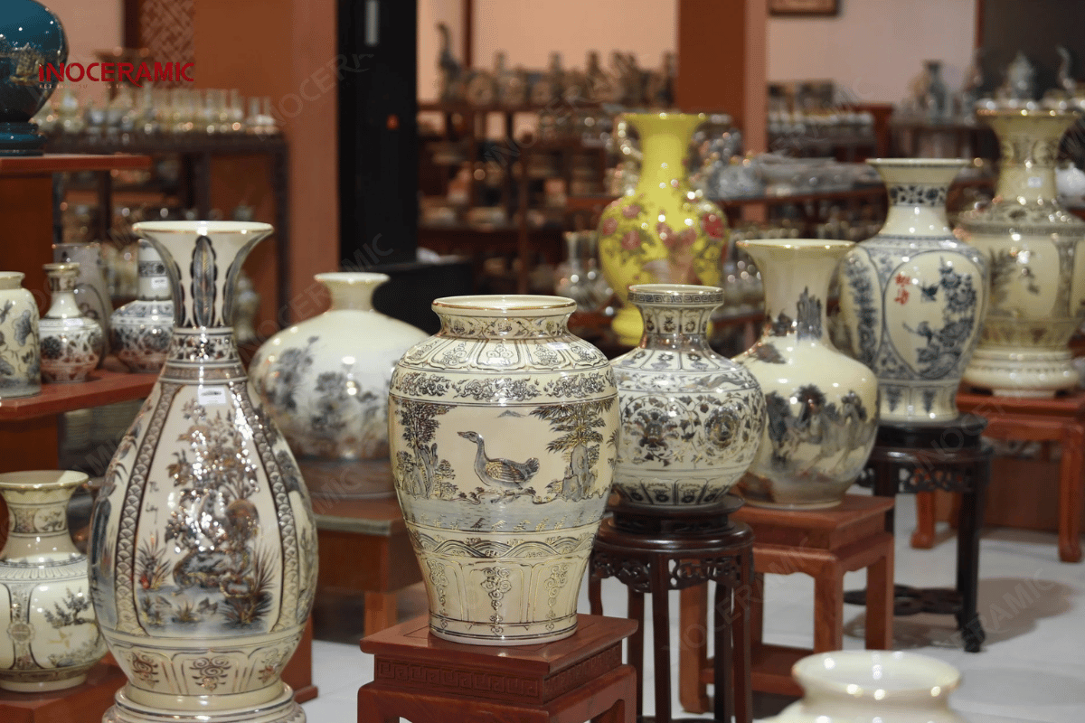 Bộ quà tặng gốm sứ Chu Đậu cao cấp dùng làm quà tri ân doanh nghiệp