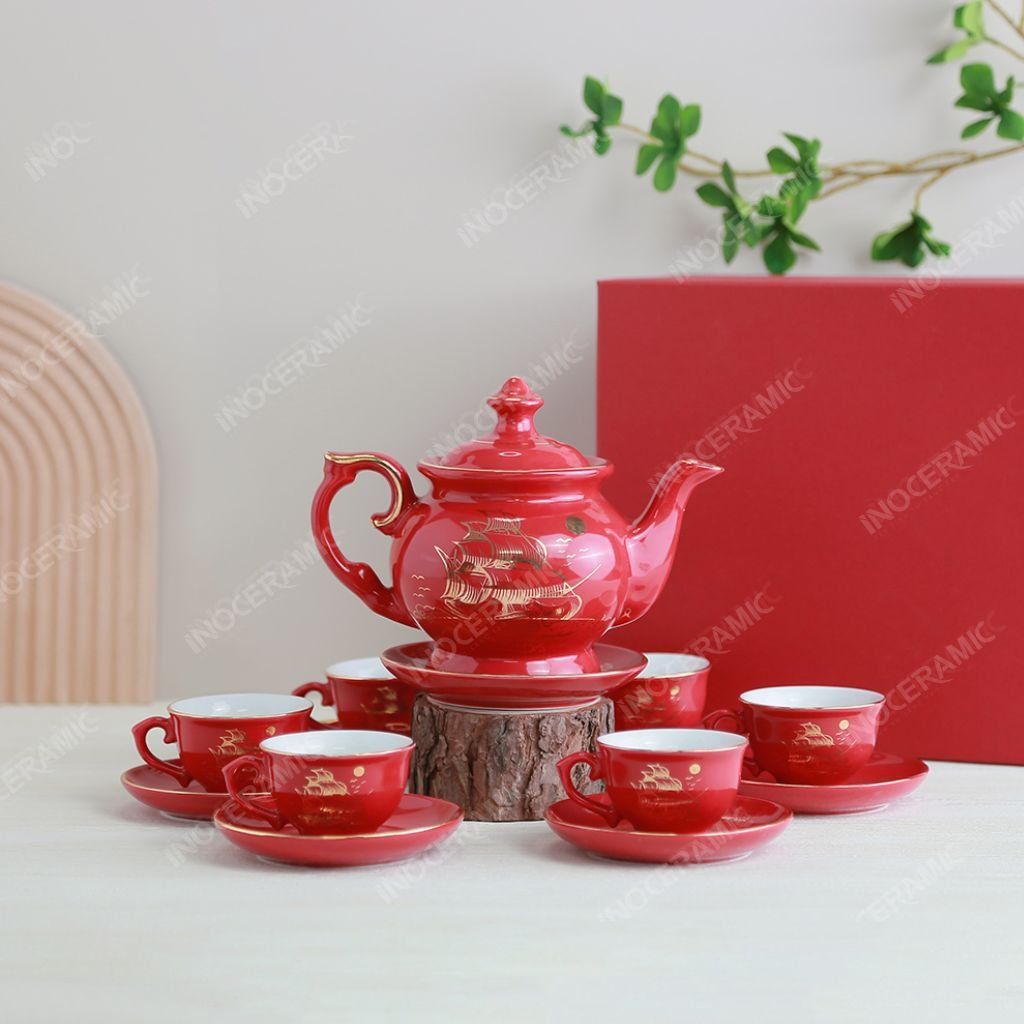 Bộ trà kẻ chỉ vàng in logo quà tặng gốm sứ Bát Tràng