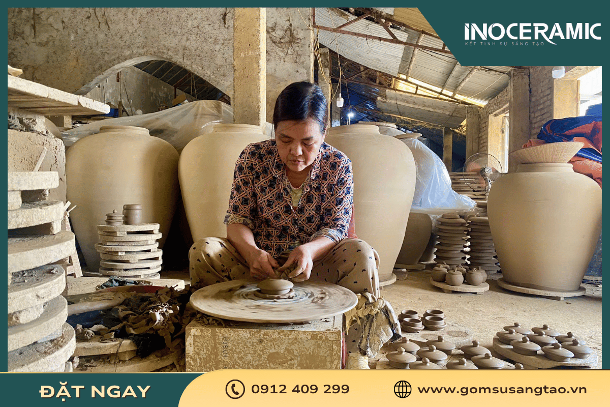 Gốm sứ chứa đựng tinh hoa làng nghề, với họa tiết, đường nét thủ công tinh xảo