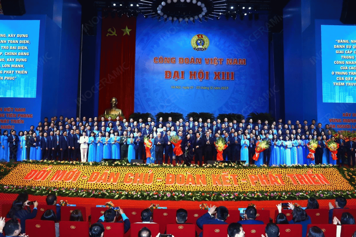 Đại hội Công Đoàn Việt Nam lần thứ XIII
