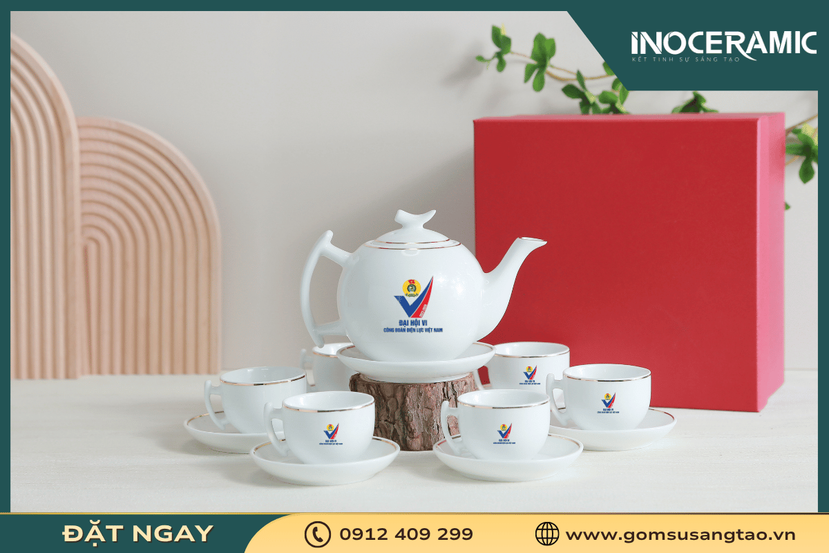 Bộ ấm trà chỉ vàng in logo làm quà tặng đại hội Công đoàn điện lực