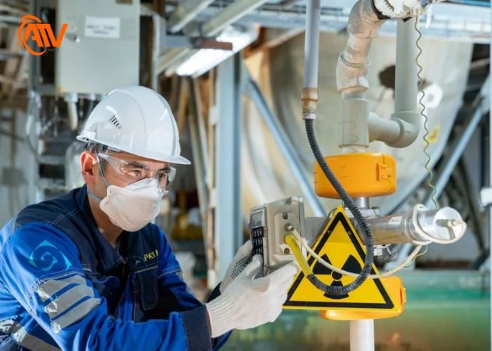 Mục đích của việc công tác bảo hộ lao động