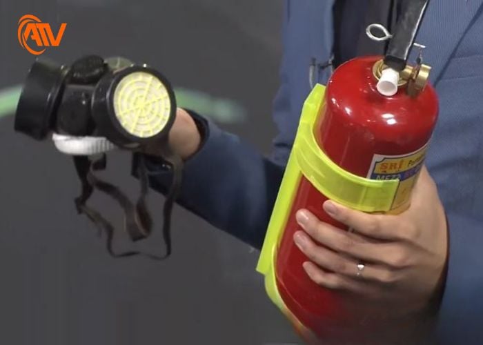 Trang bị bình chữa cháy và mặt nạ phòng độc hiệu quả