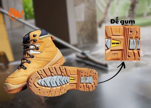 Đế gum làm từ cao su tự nhiên có độ dẻo tốt