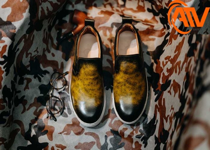 Tim-hieu-ve-san-pham-giay-slip-on-da