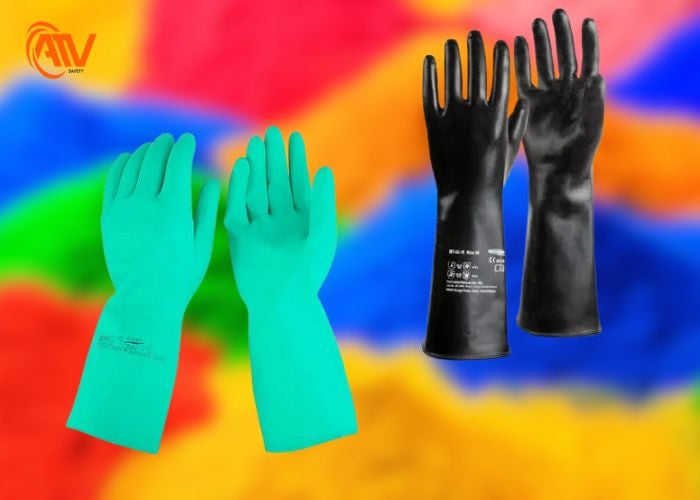 Găng tay bảo hộ được sử dụng trong sơn tĩnh điện