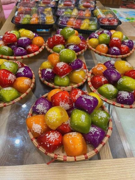 bánh xu xê ngũ sắc